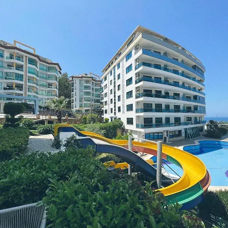 #8 Kargi - Luxerioese Duplex Mit Pool, Garten, Balkonen In Meeresnaehe * Alanya